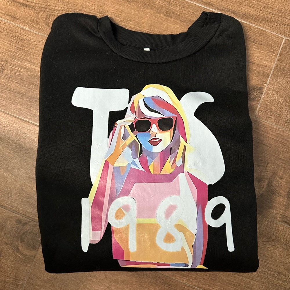 Taylor Swift 1989 sweatshirt-XL